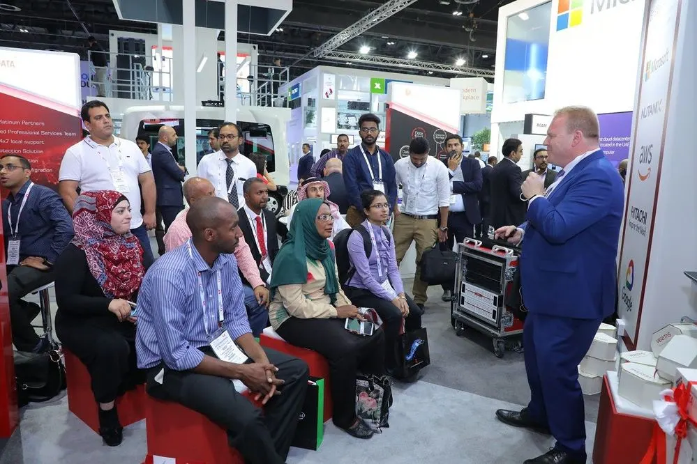 Presentation to an audience at the Veritas stand, GITEX 2018
